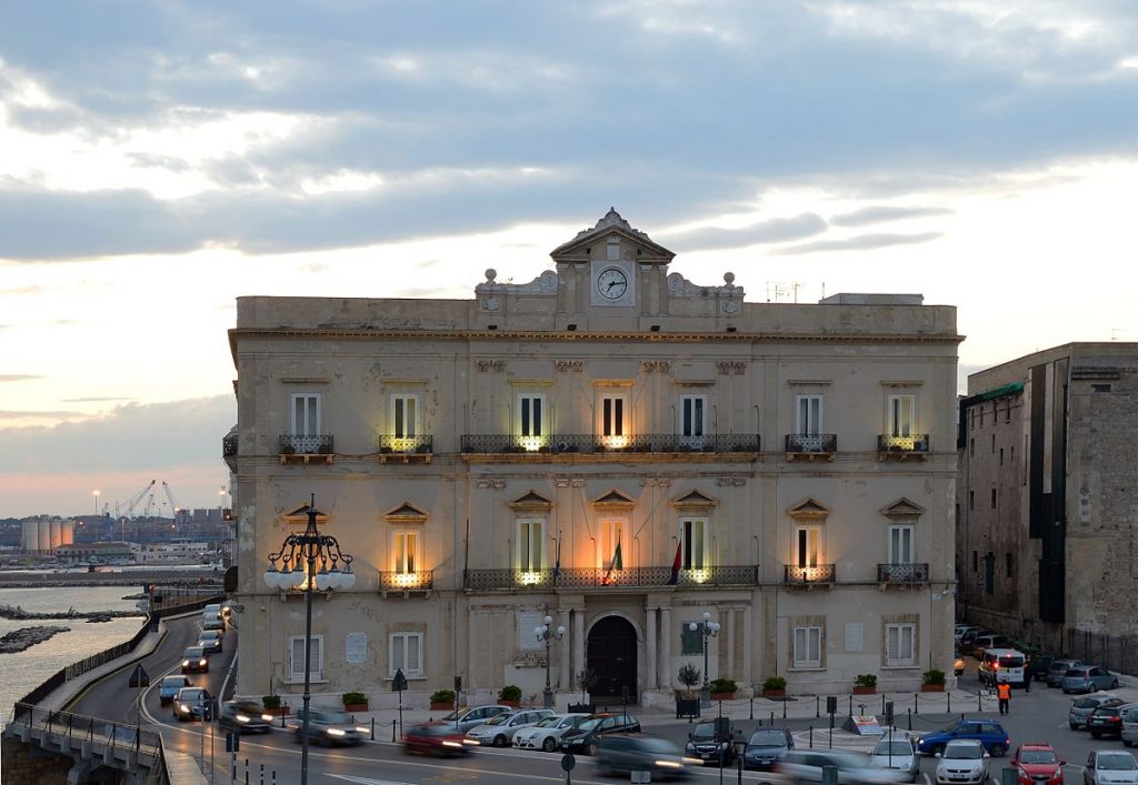 Taranto, Palazzo di Città